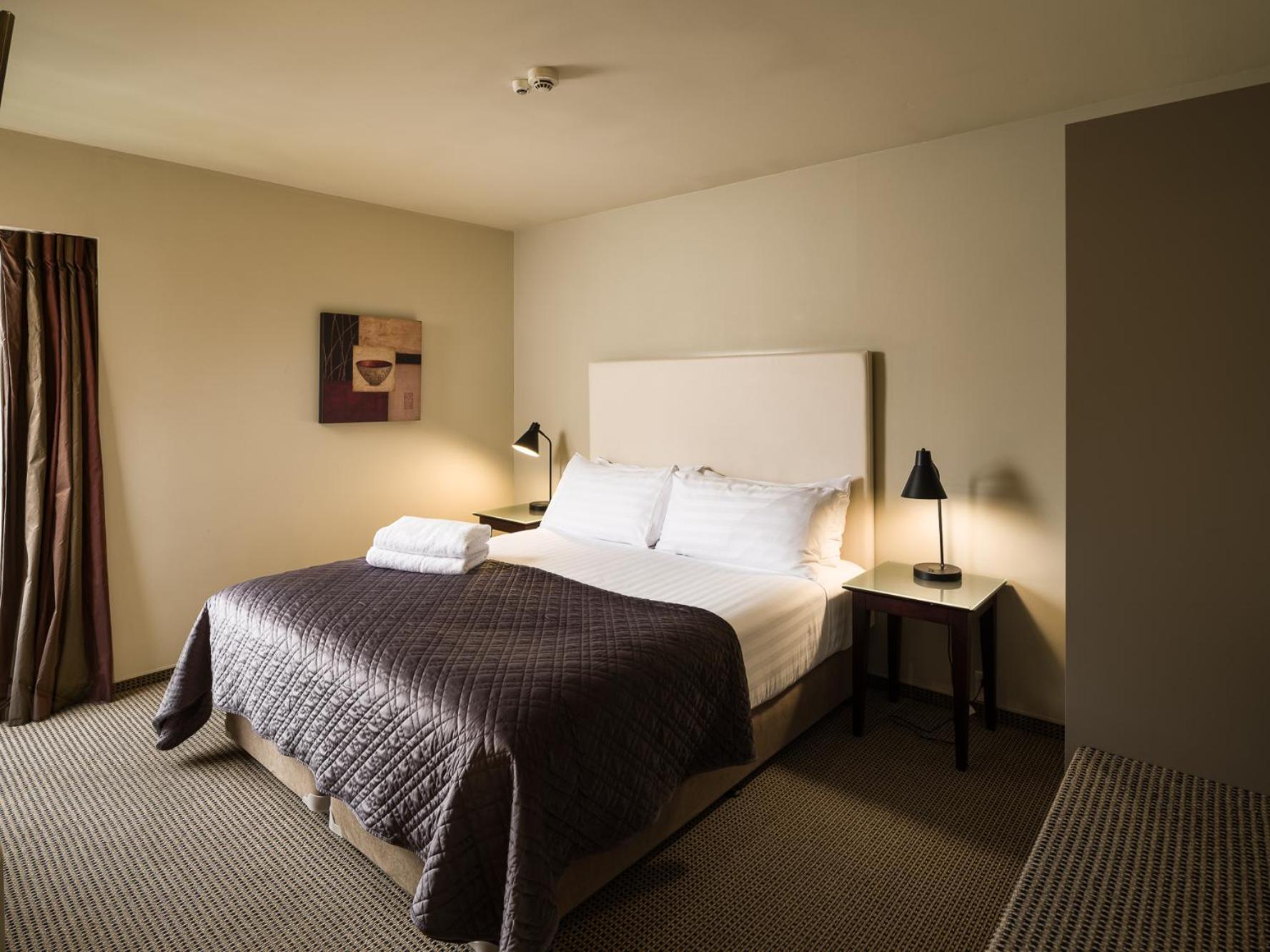 Carnmore Chateau Marlborough Hotel Blenheim